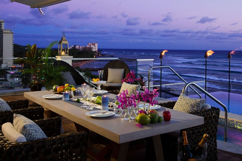 https://s45988.pcdn.co/wp-content/uploads/2025/06/ESPACIO-Rooftop-dinner-1000x667-1.jpg